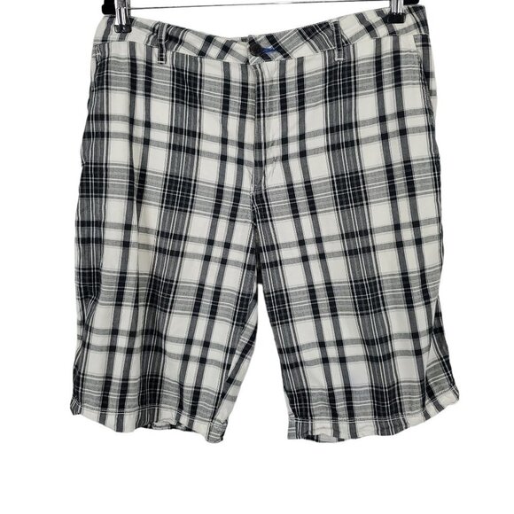 💎200 Kenneth Cole Reaction Plaid Black And White Shorts - Picture 1 of 4